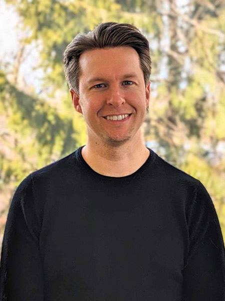 Dr. Curtis Henderson Bridges Smiles & Whole-Body Wellness